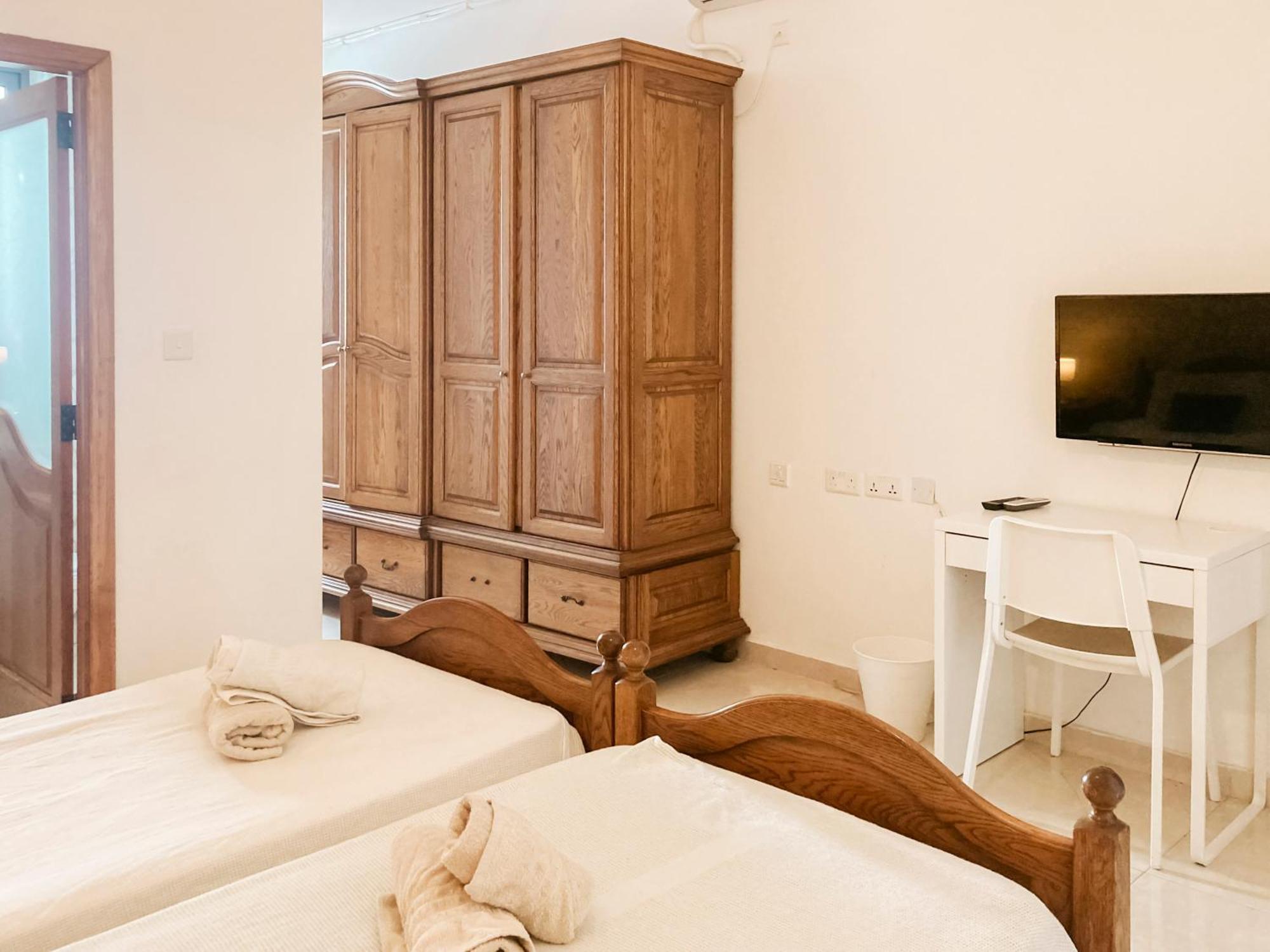 Xl Central Home - Sleeps 10 People Pieta Exterior photo